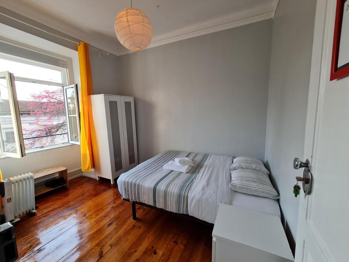 ליסבון Shangri-La Hostel Anjos מראה חיצוני תמונה