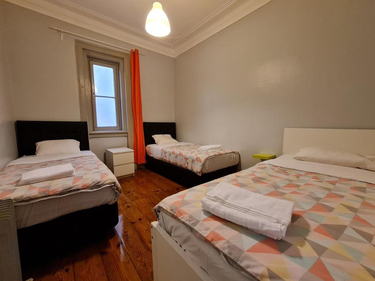 ליסבון Shangri-La Hostel Anjos מראה חיצוני תמונה