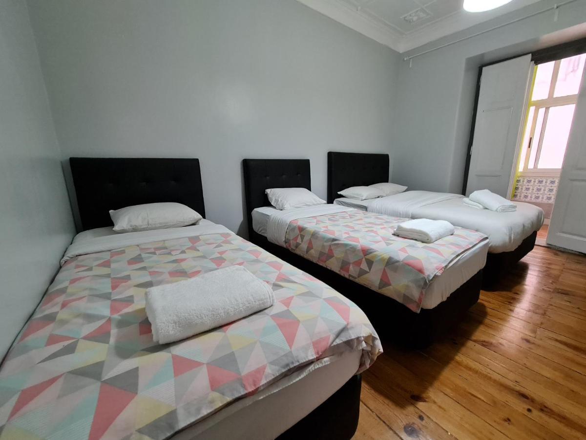 ליסבון Shangri-La Hostel Anjos מראה חיצוני תמונה