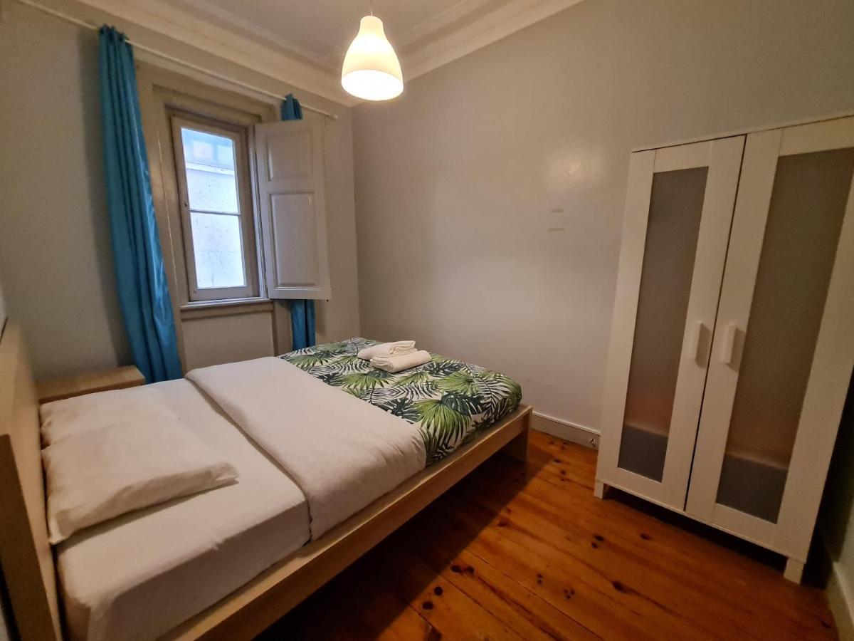 ליסבון Shangri-La Hostel Anjos מראה חיצוני תמונה