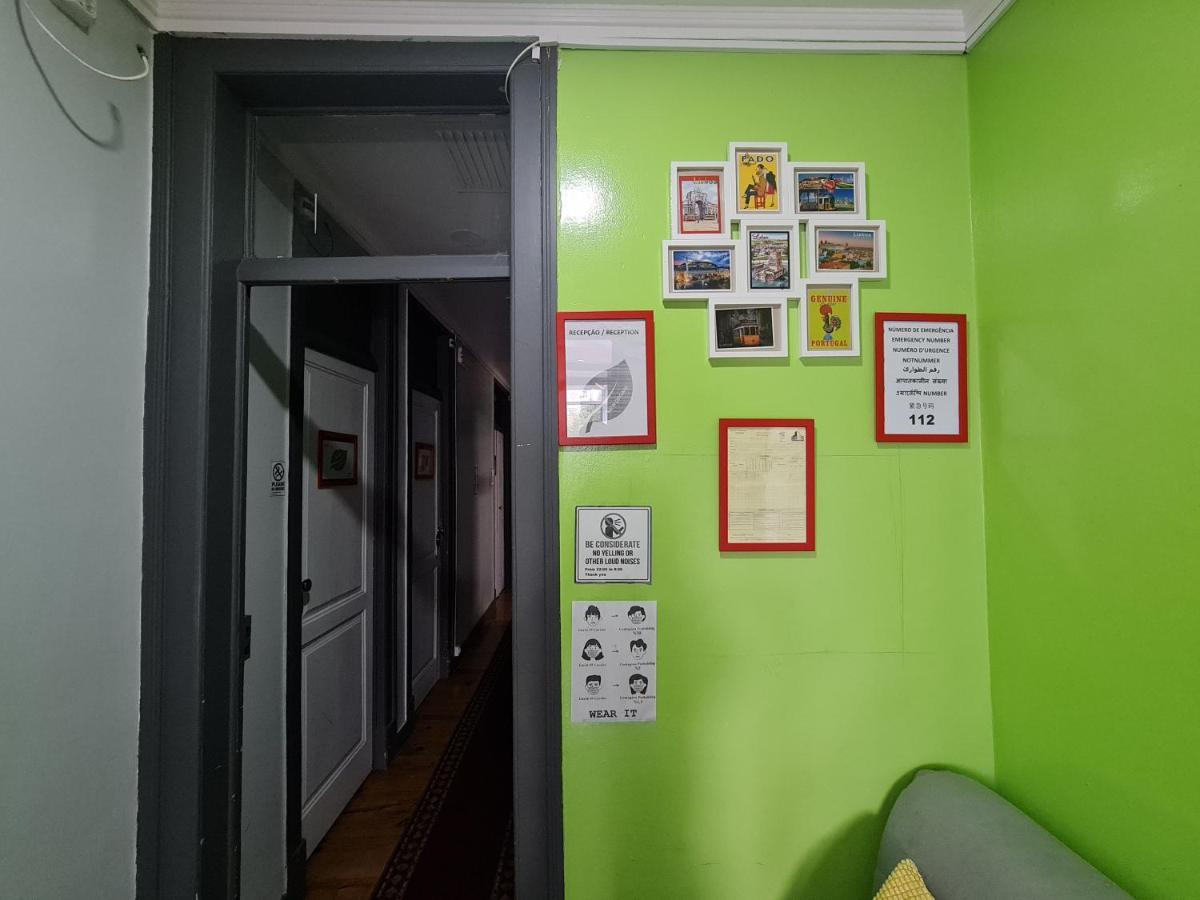 ליסבון Shangri-La Hostel Anjos מראה חיצוני תמונה