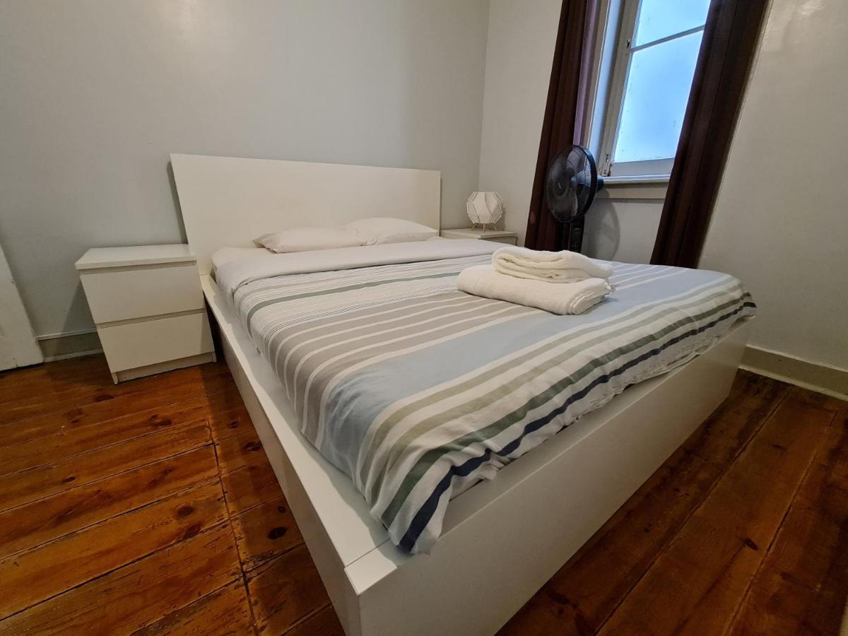 ליסבון Shangri-La Hostel Anjos מראה חיצוני תמונה